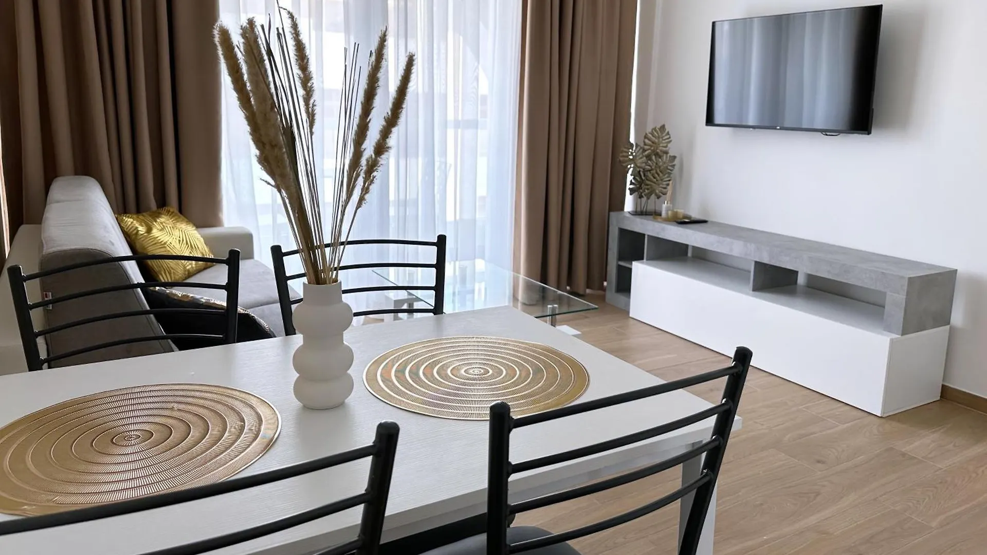 Miami Apartments San Giuliano Malta